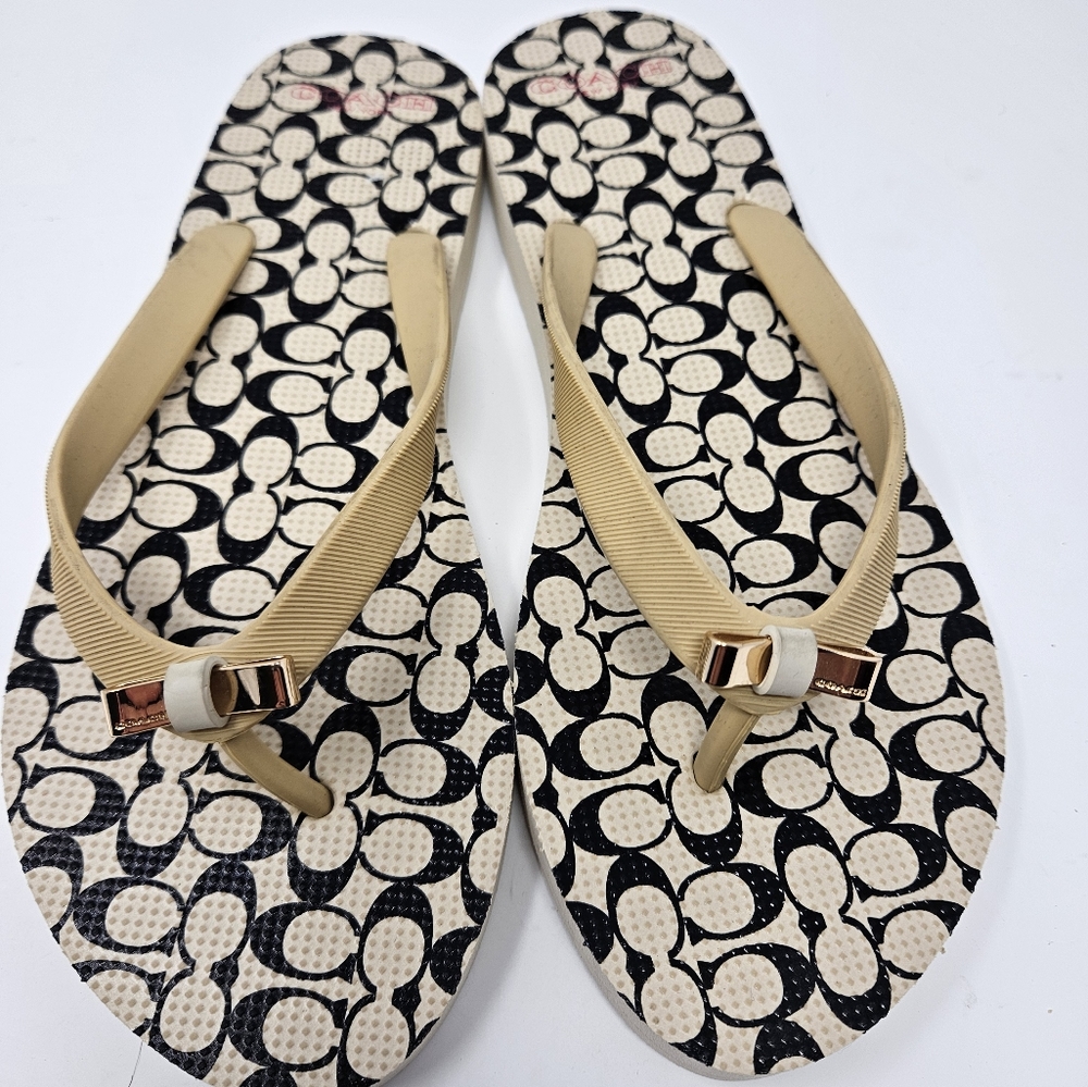 Coach Amel Signature Sandals Size 9/10